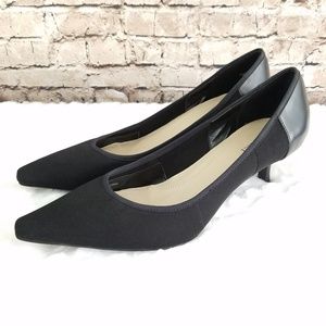 NEW Ellen Tracy 'Simple' Low Heeled Pumps